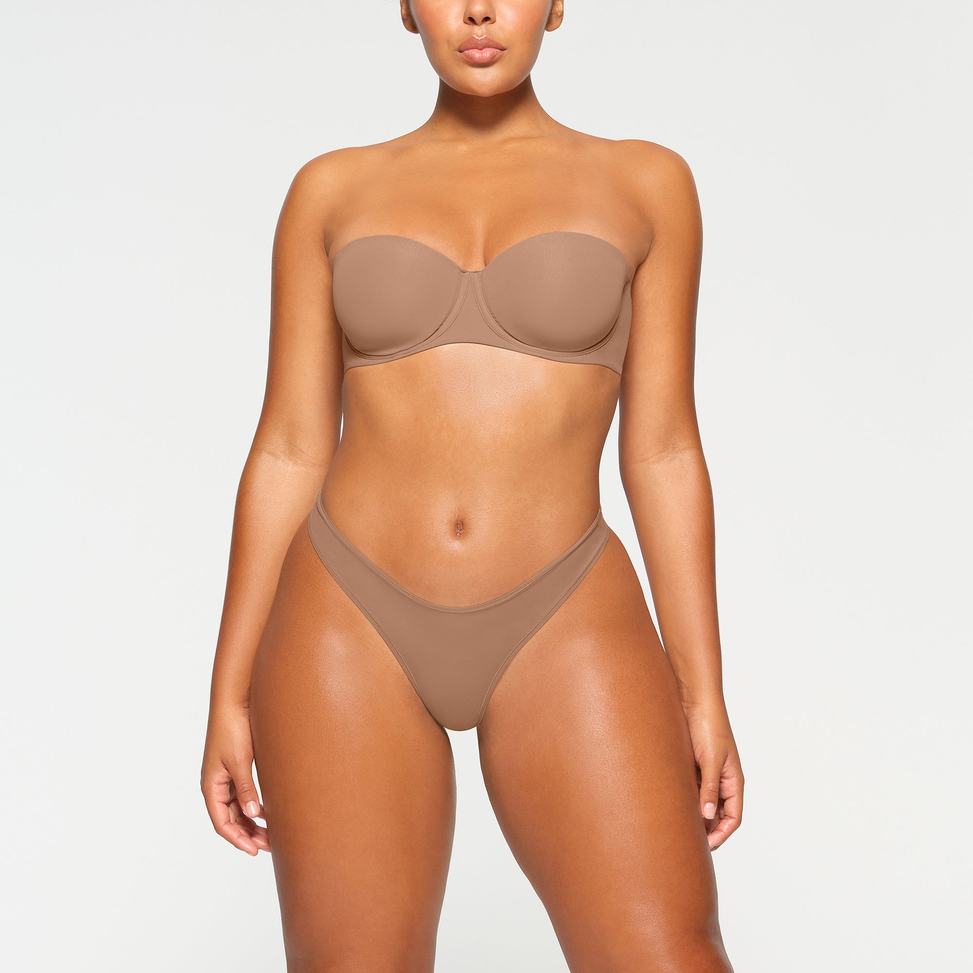 FITS EVERYBODY STRAPLESS BRA | SIENNA thumbnail 2