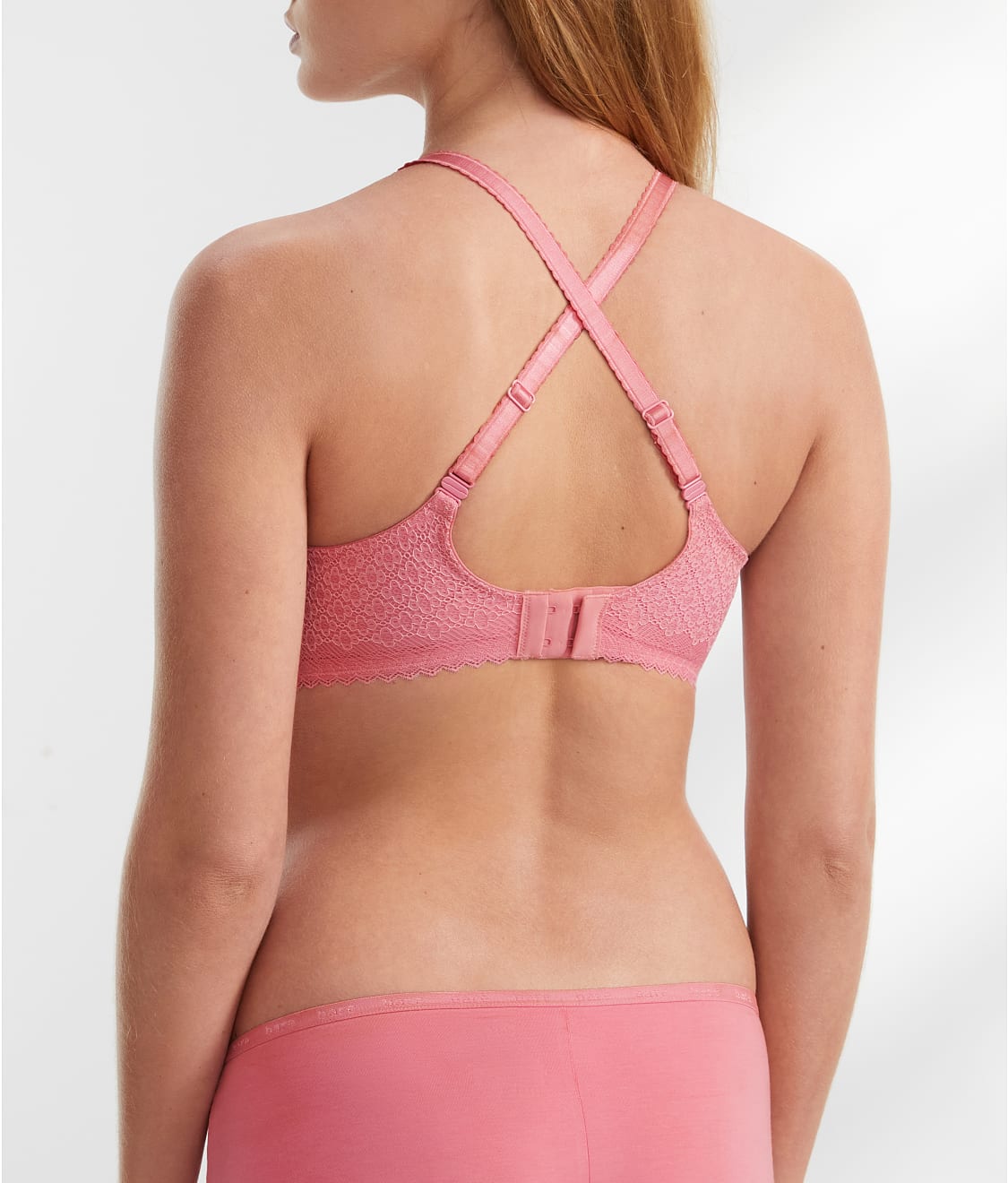 The Wire-Free Smoothing T-Shirt Bra With Lace thumbnail 2