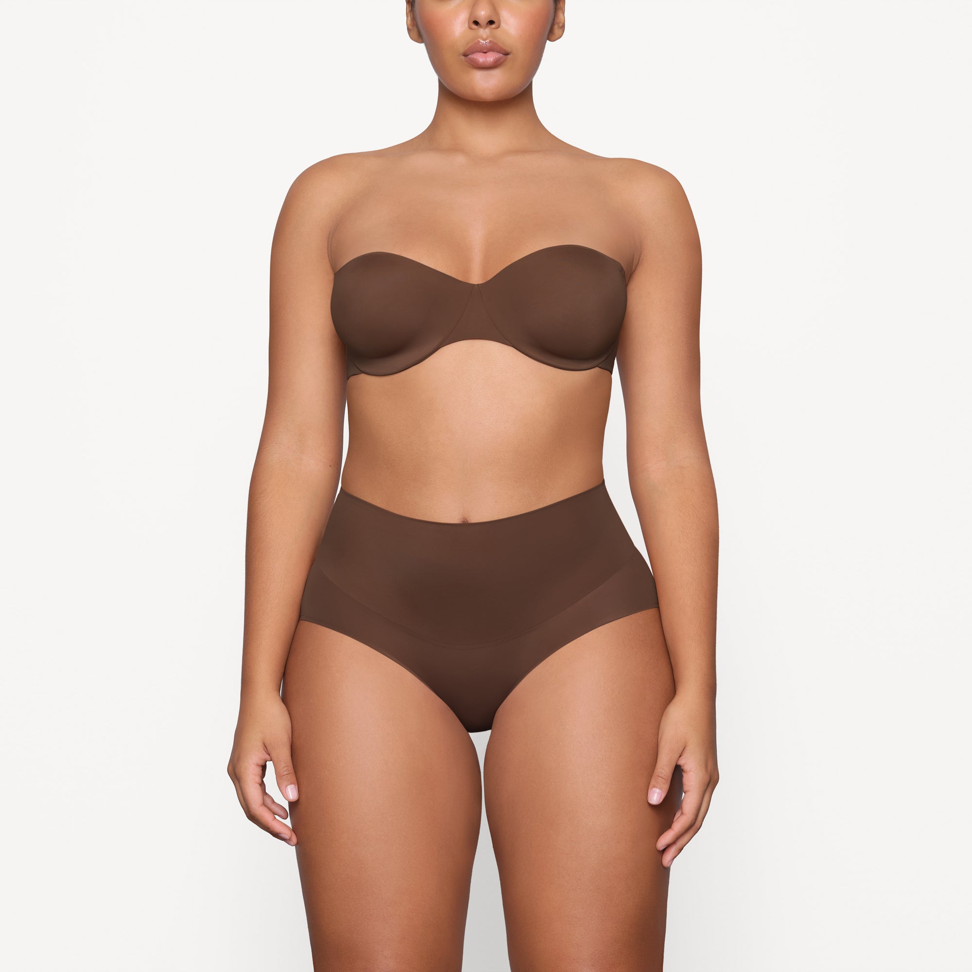 SMOOTHING INTIMATES HIGH-WAISTED BRIEF | JASPER thumbnail 2