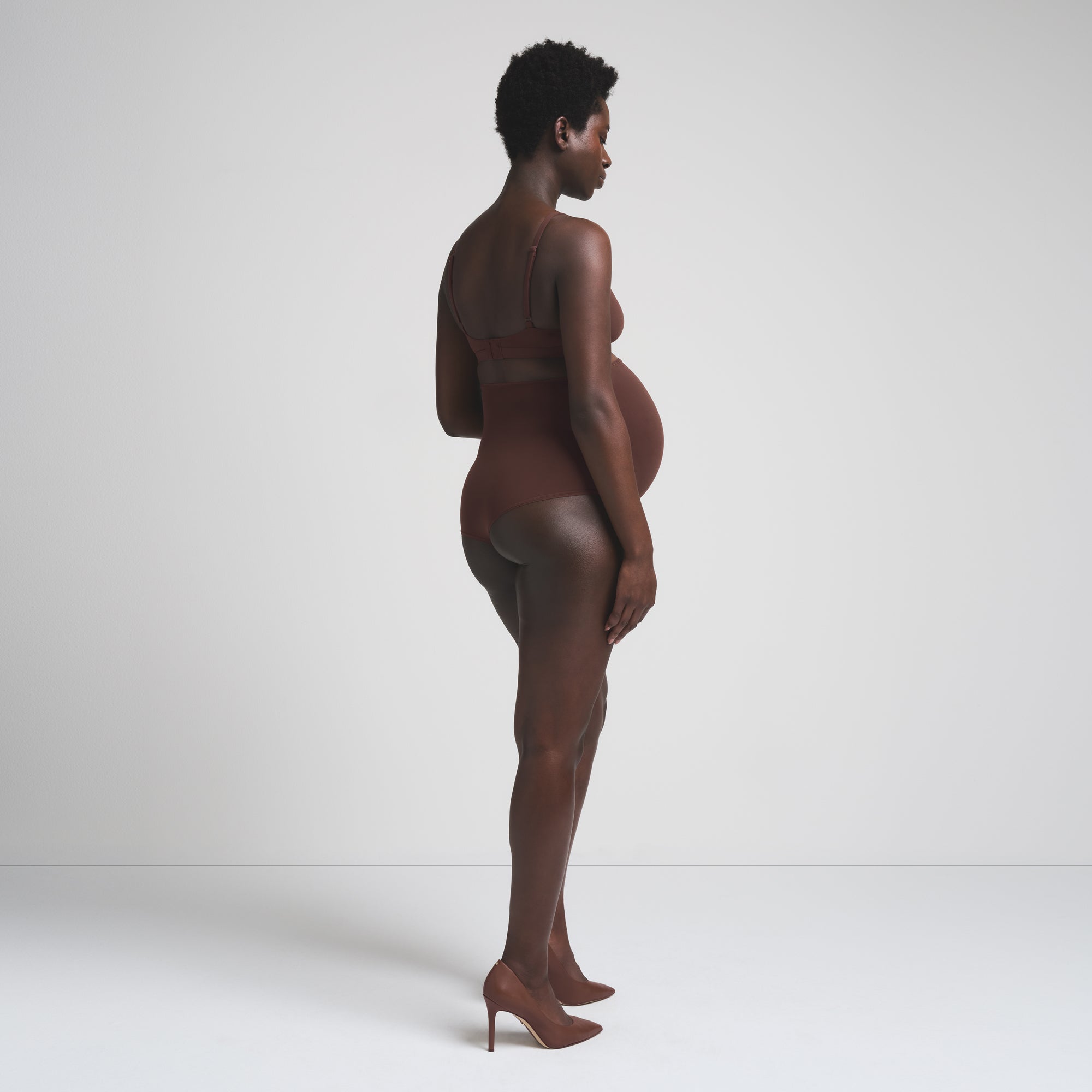 FITS EVERYBODY MATERNITY HIGH-WAISTED BRIEF | COCOA thumbnail 3
