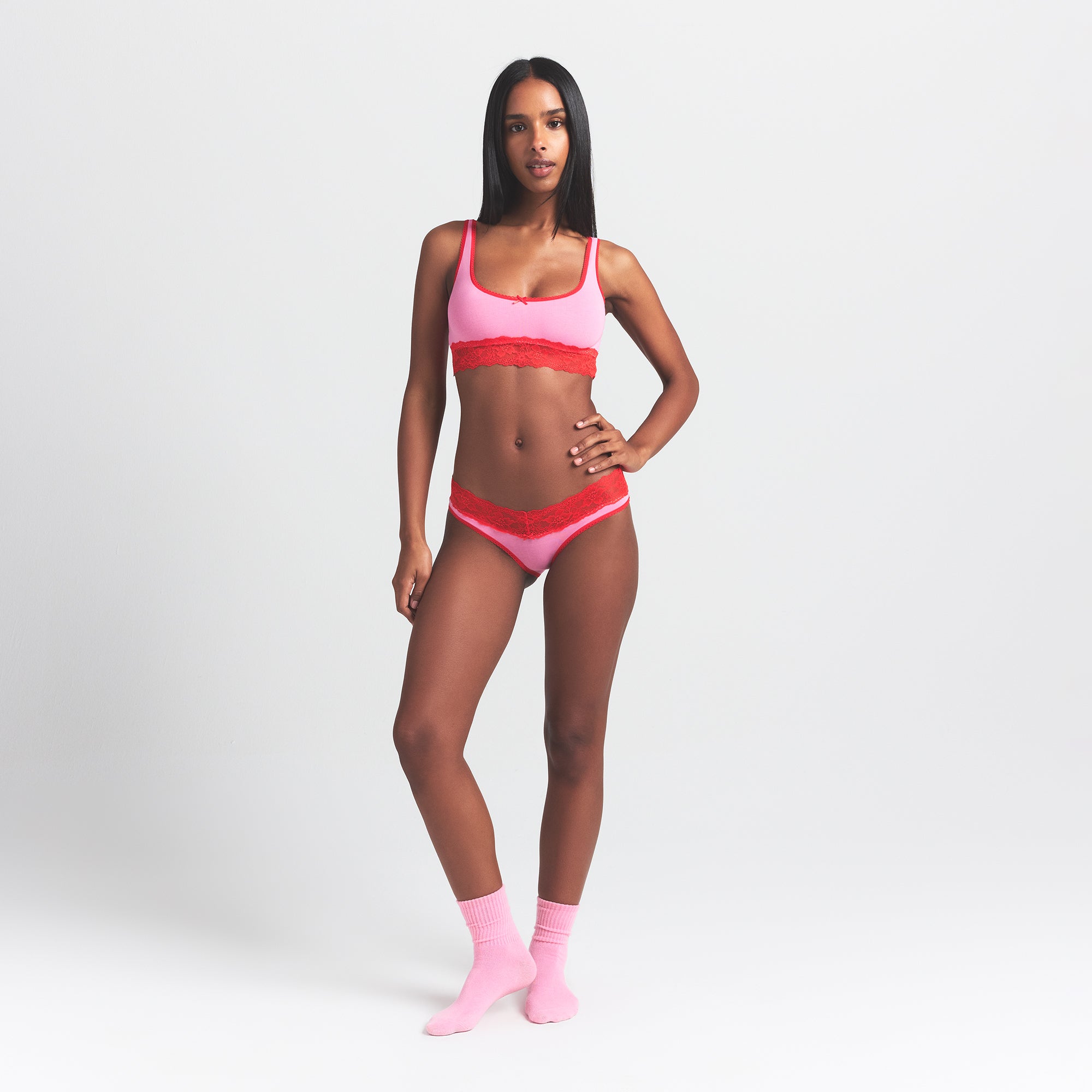 LIGHTWEIGHT COTTON WIDE LACE BRIEF | CARNATION CONTRAST thumbnail 2