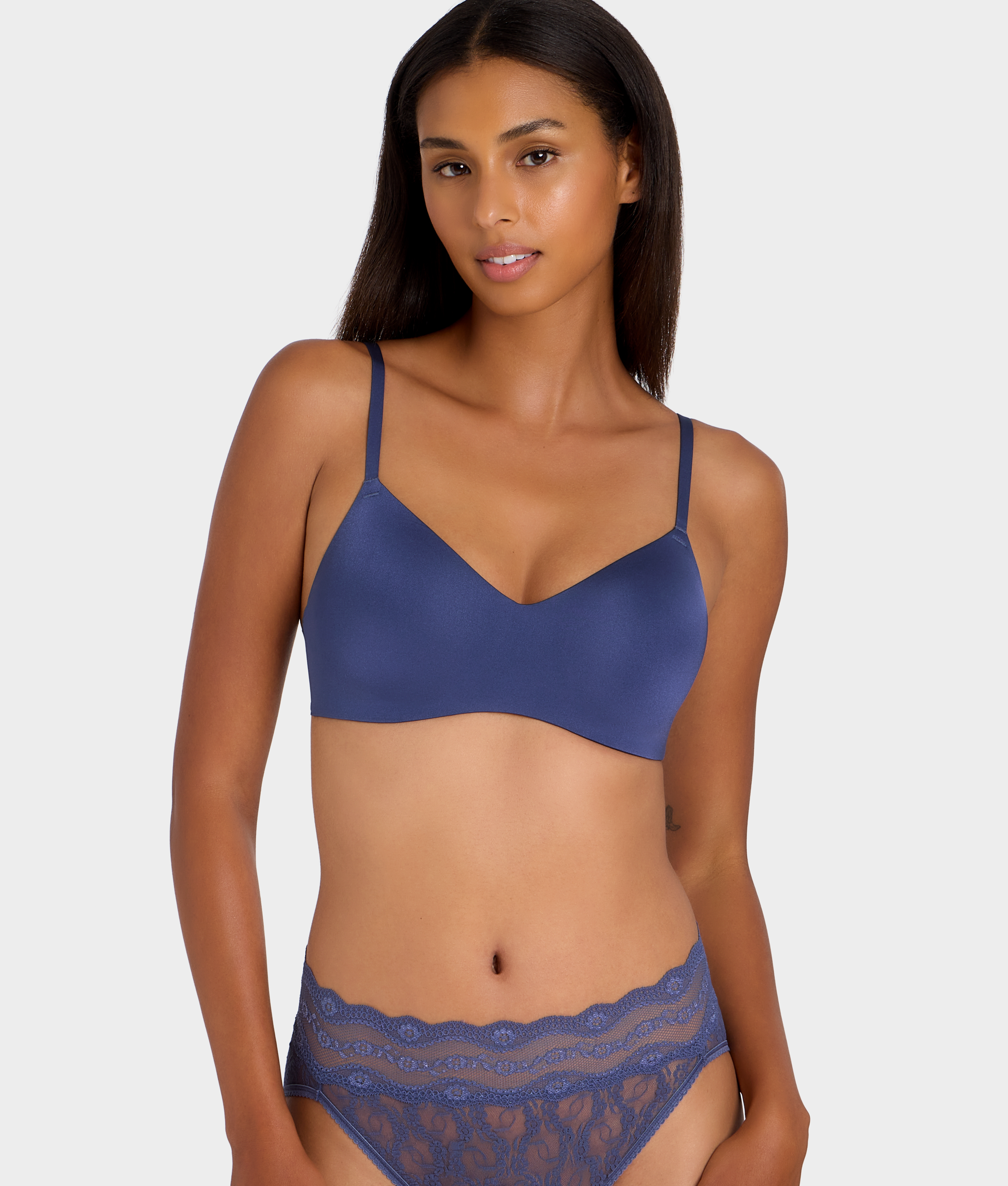 Spotlight Wire-Free Contour Bra