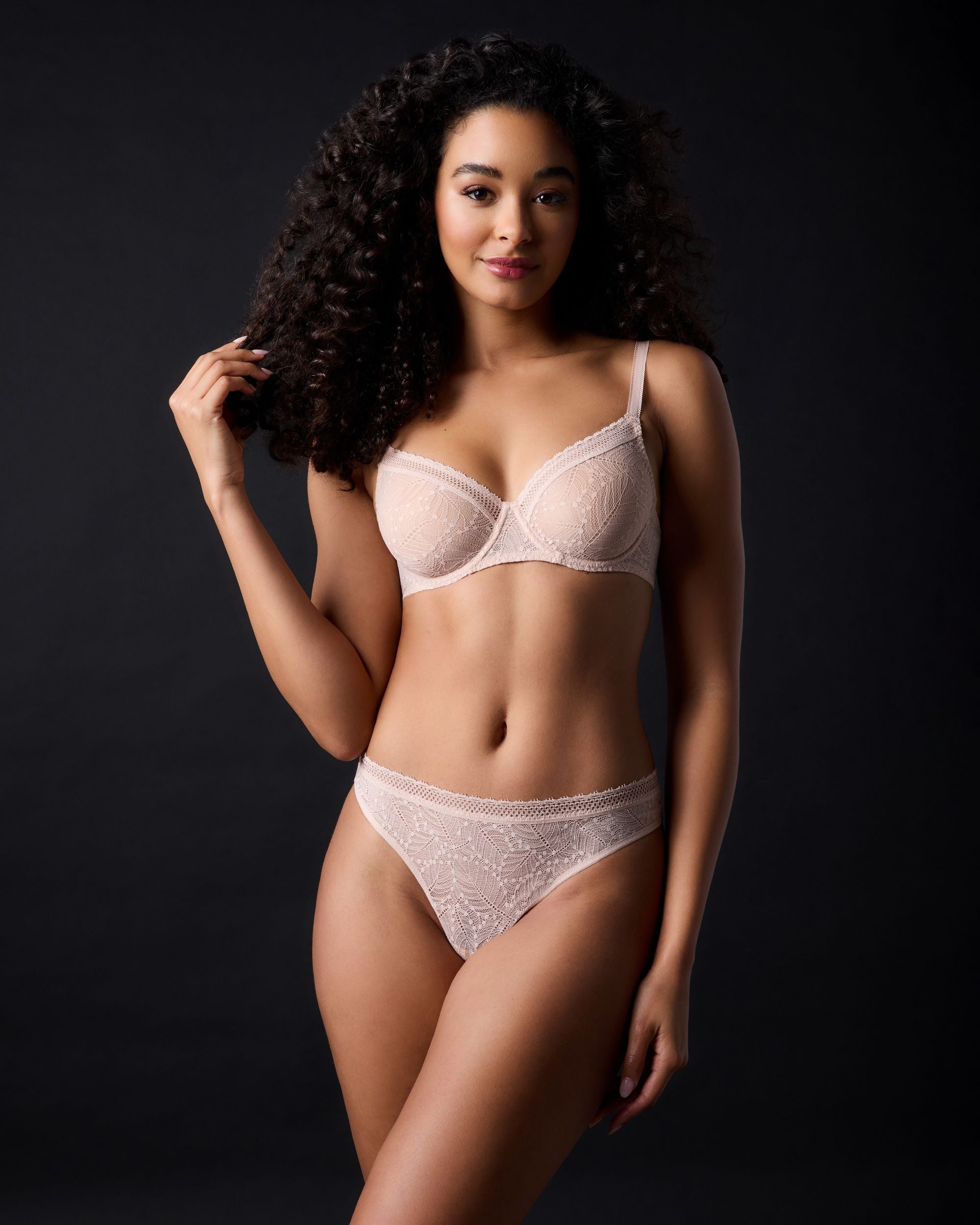 Comete Plunging Molded Underwire Bra thumbnail 3