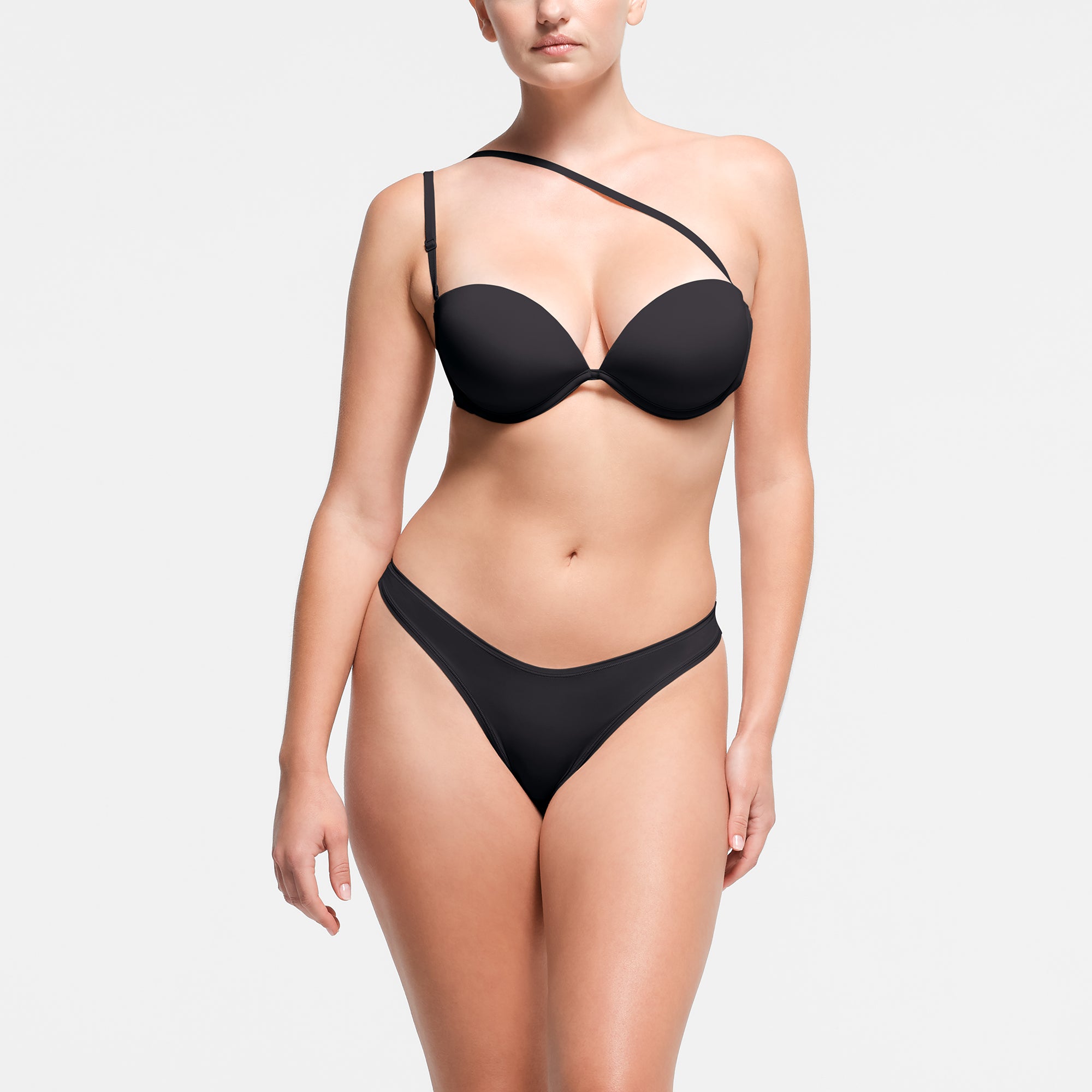 MULTI-WAY BRA | ONYX thumbnail 2