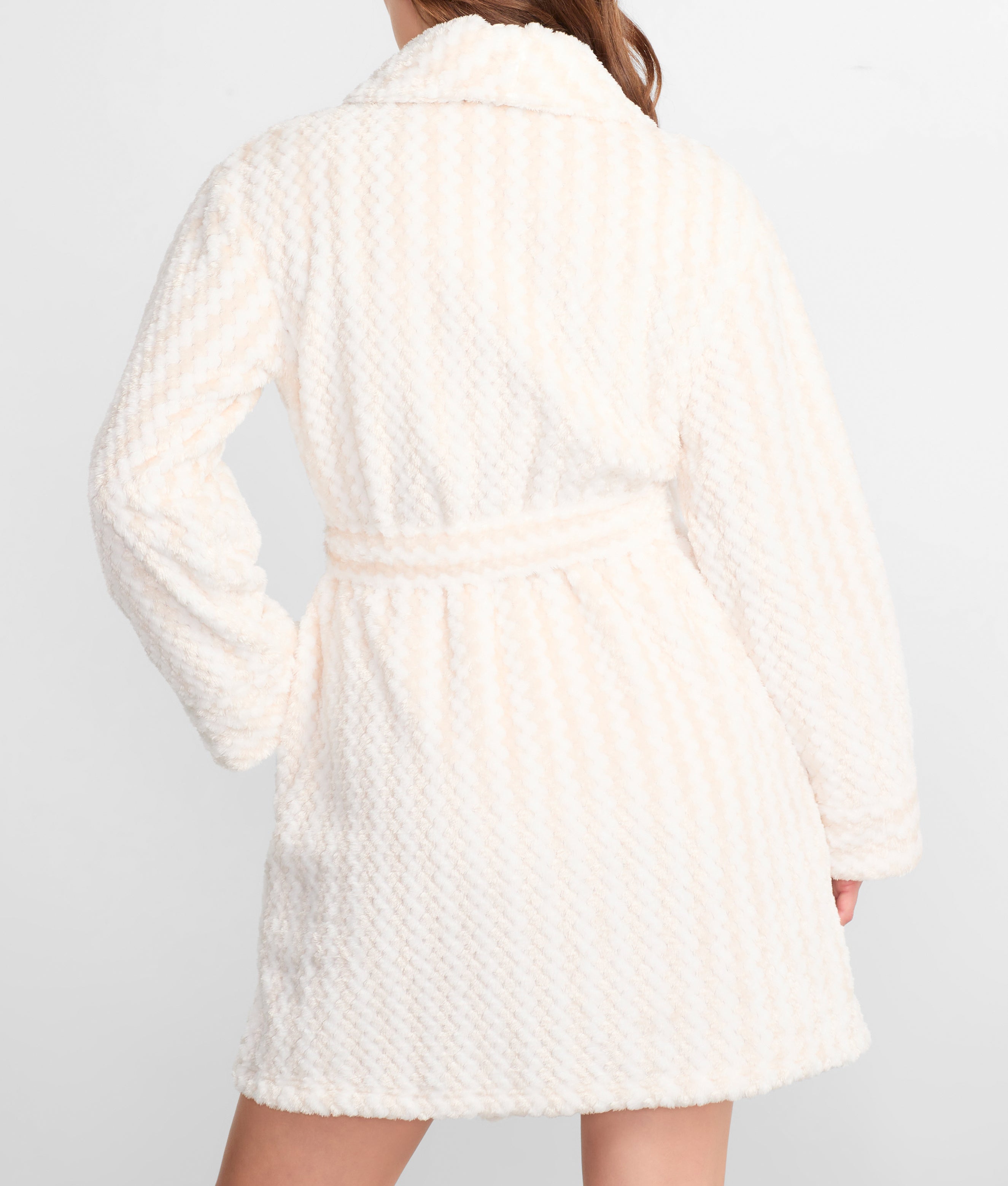 Plush Robe thumbnail 3