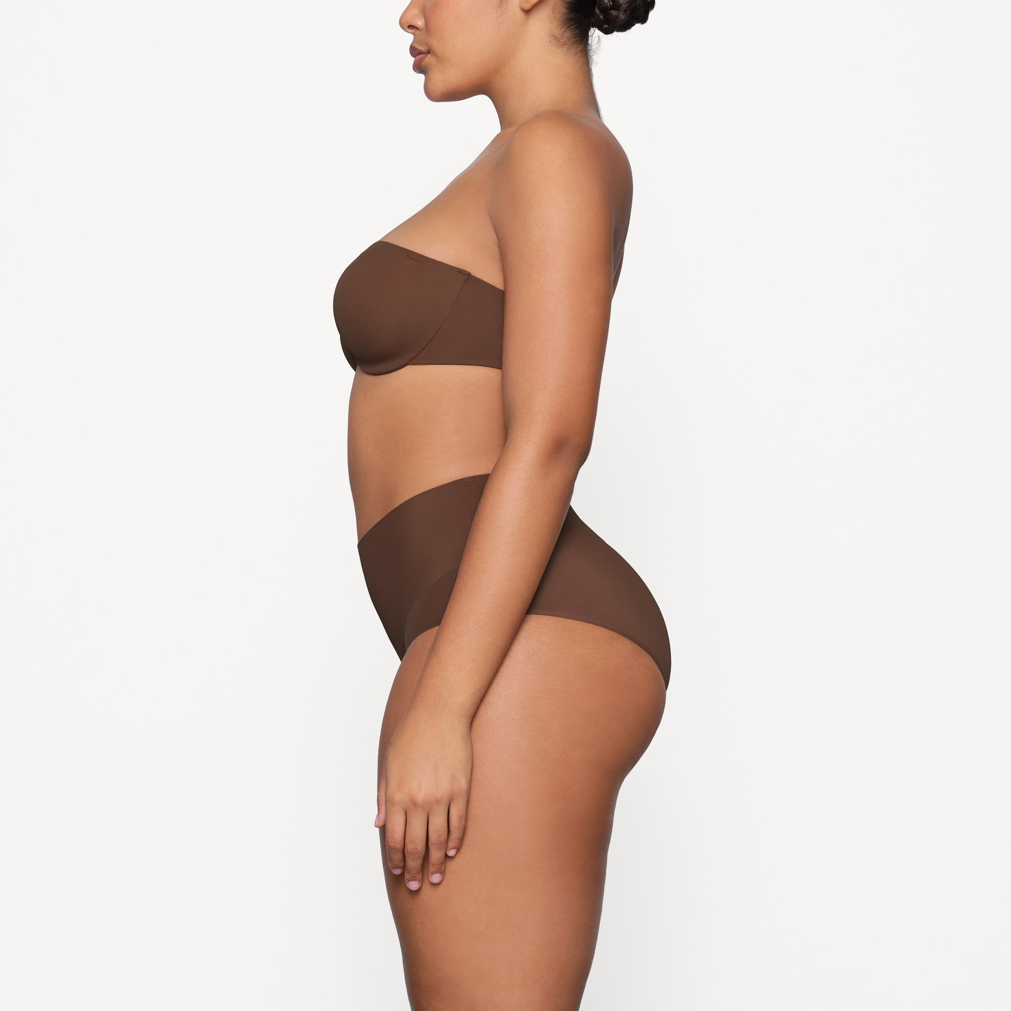 SMOOTHING INTIMATES HIGH-WAISTED BRIEF | JASPER thumbnail 3