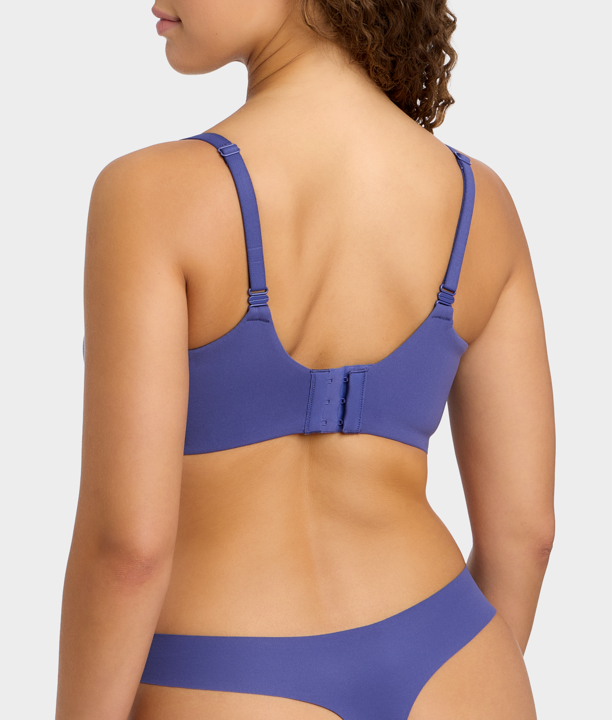 The Push-Up Without Padding Smooth Bra thumbnail 3