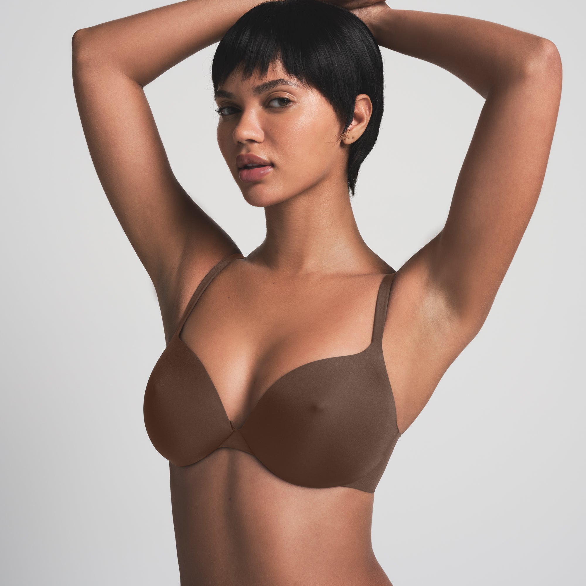 SKIMS ULTIMATE NIPPLE PUSH-UP BRA | JASPER thumbnail 3
