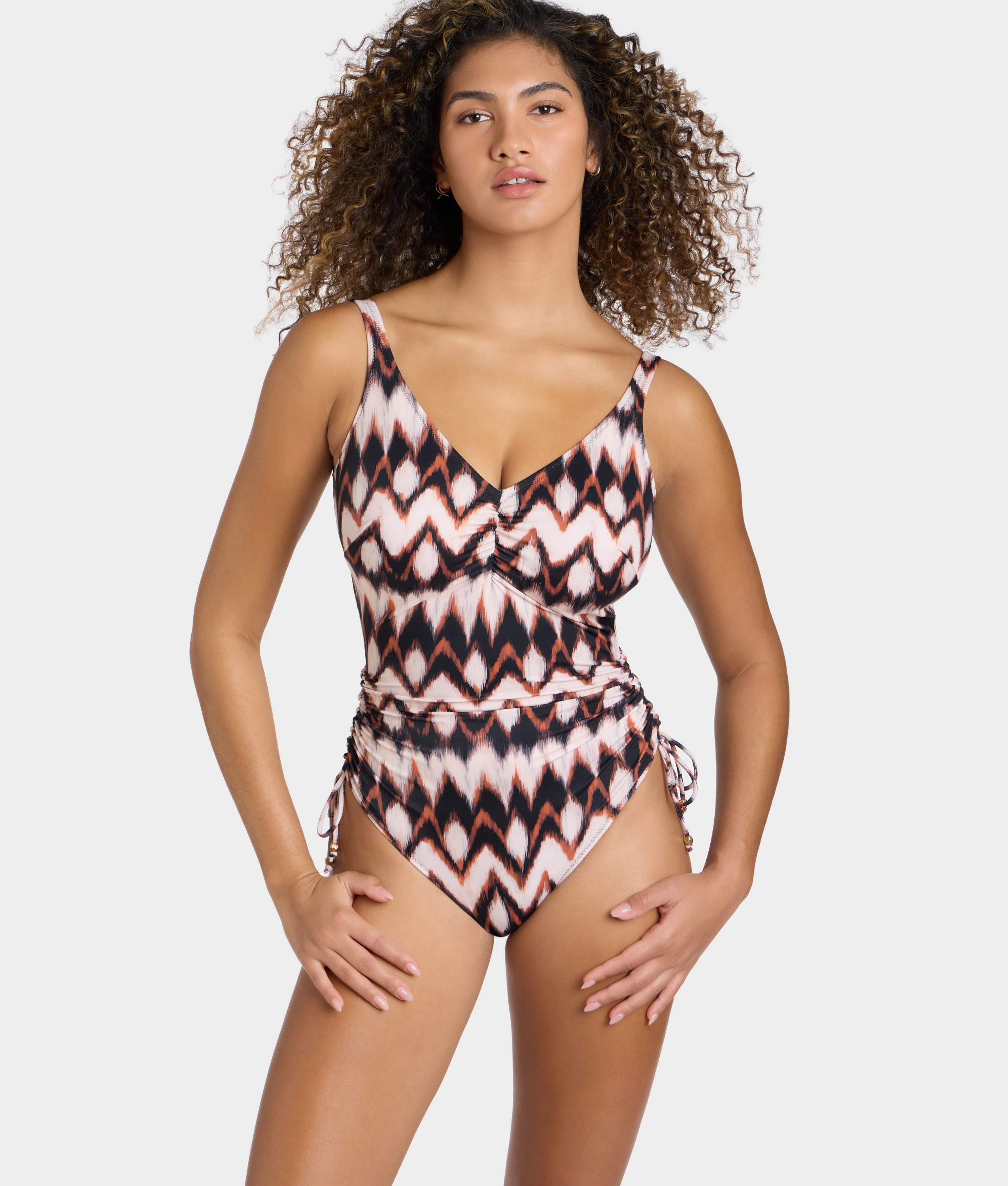 Sabana V-Neck Underwire One-Piece
