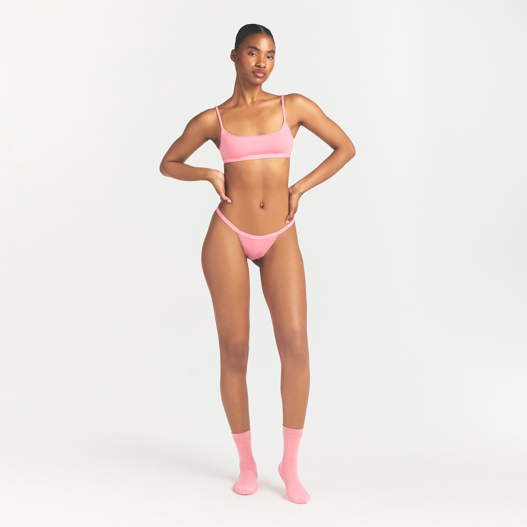 LIGHTWEIGHT COTTON LOGO PICOT THONG | MELON TONAL thumbnail 2