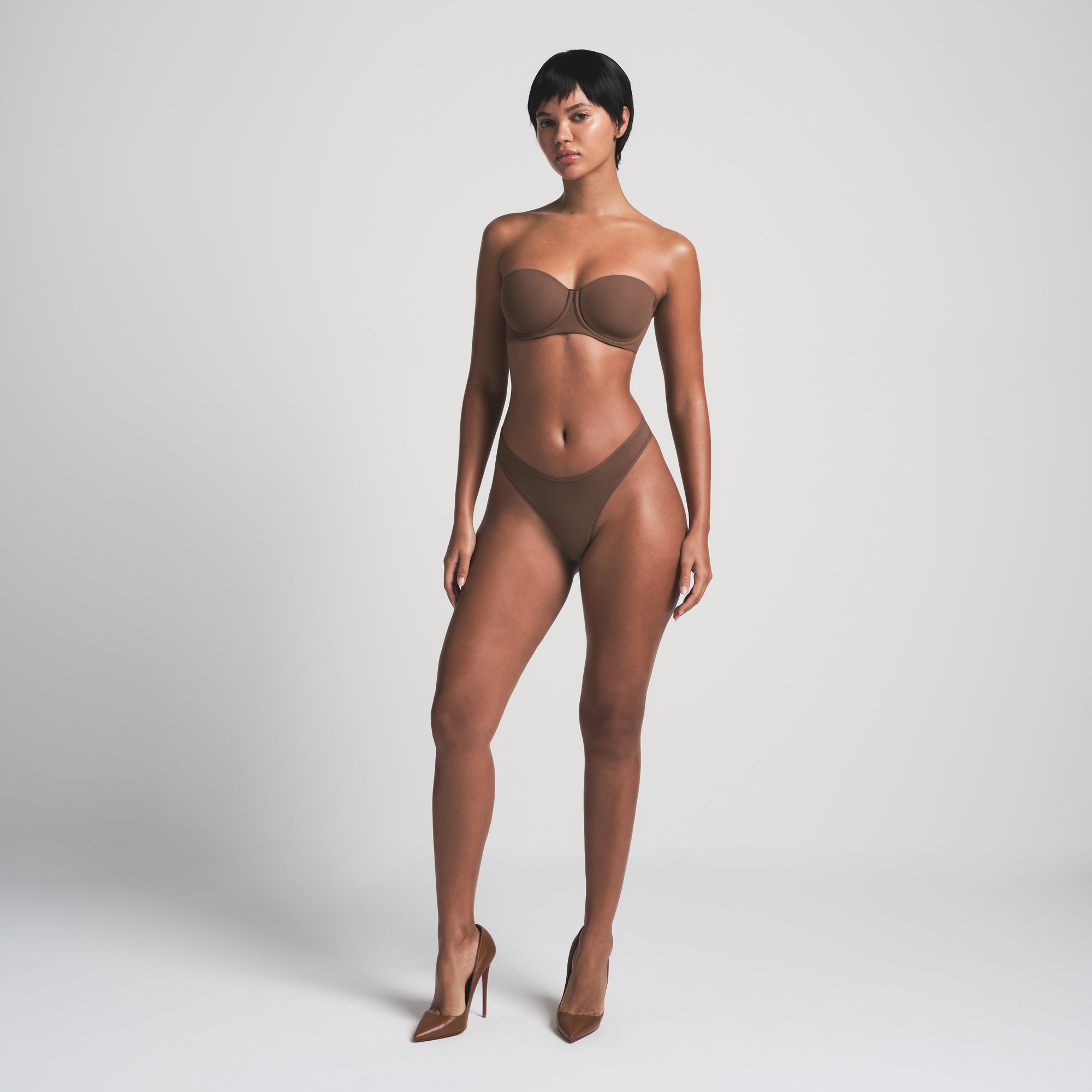 FITS EVERYBODY STRAPLESS BRA | JASPER thumbnail 2