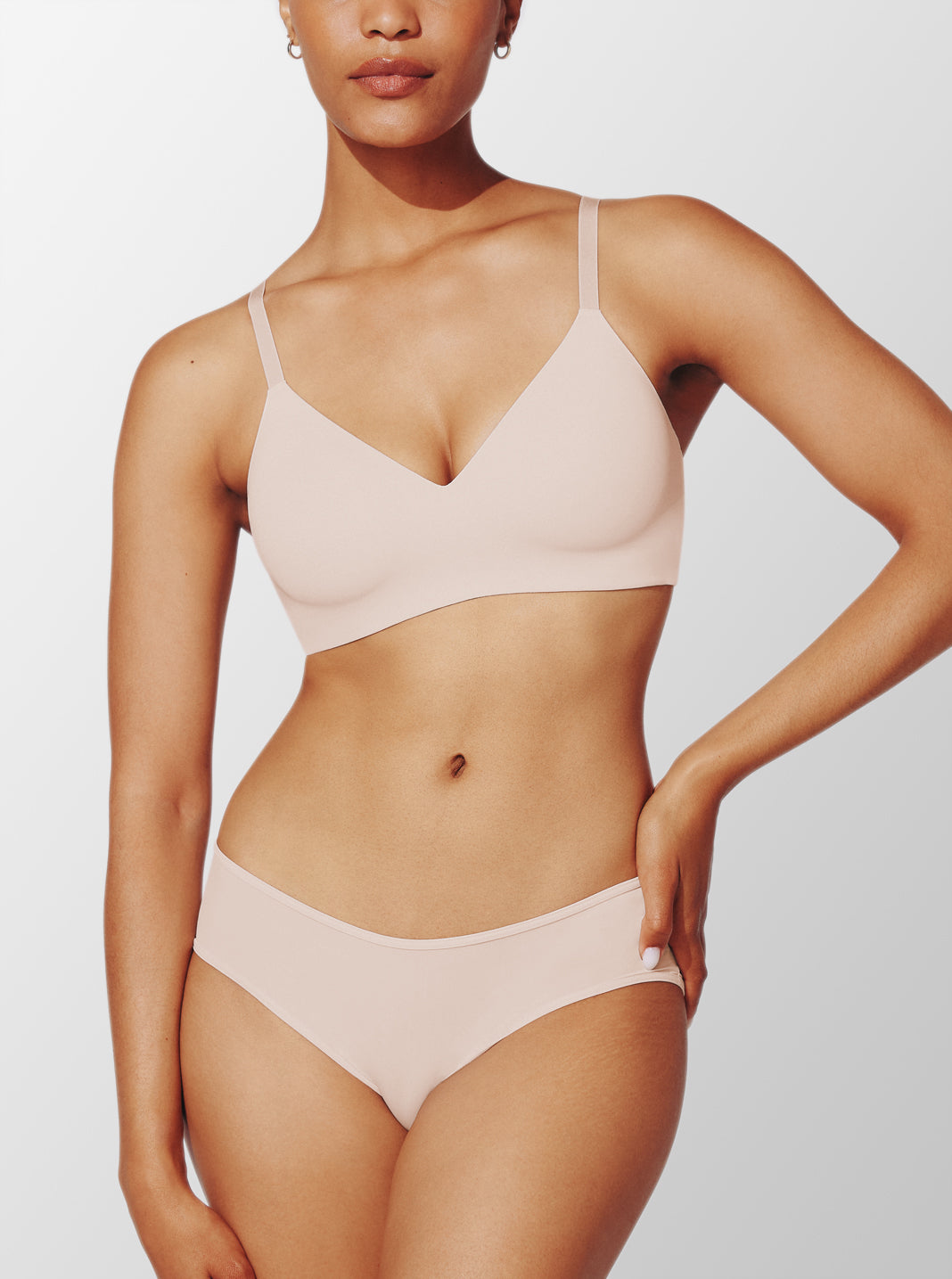 24/7® Classic Wireless Bra thumbnail 2