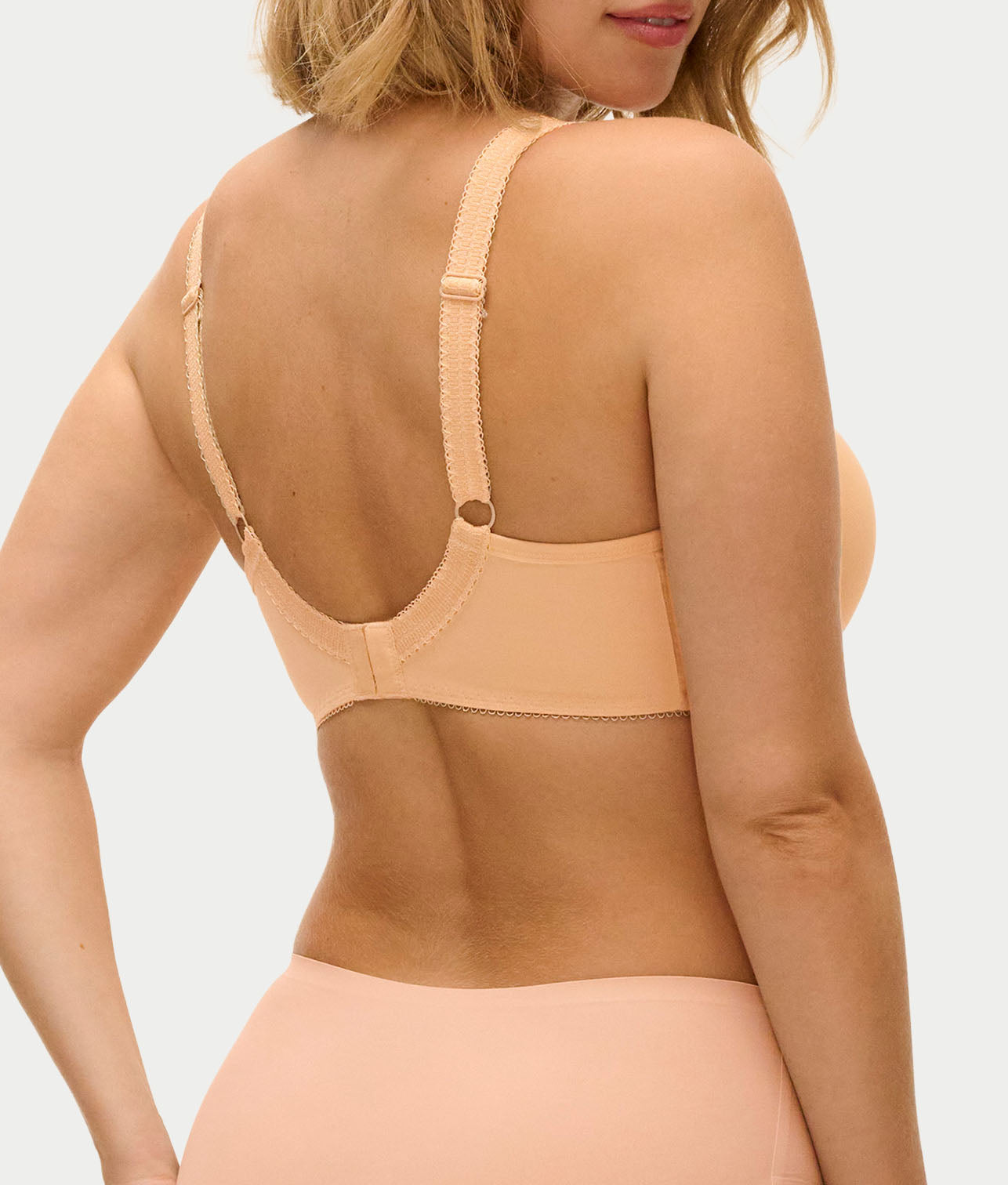 Deco Plunge T-Shirt Bra thumbnail 2