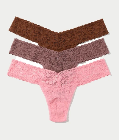 Signature Lace Low Rise Thong Fashion 3-Pack