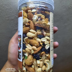 Mixed dry fruits