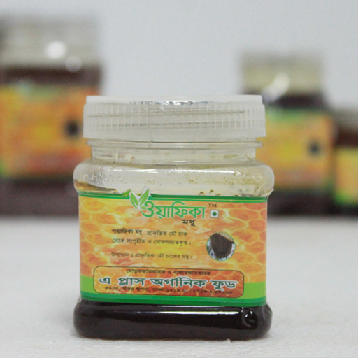 মৌ চাকের খাঁটি মধু